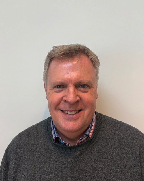 Headshot of Peter Tomlin