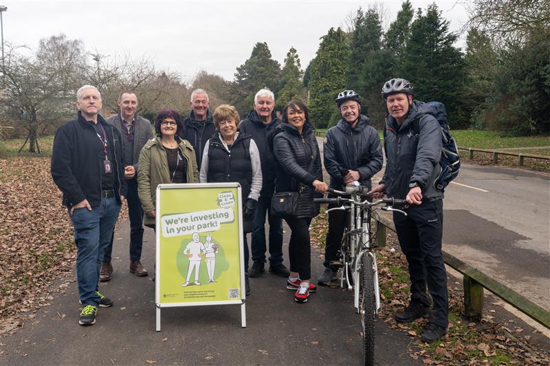 Cllr Lee Ann Agbon pictured with local community groups