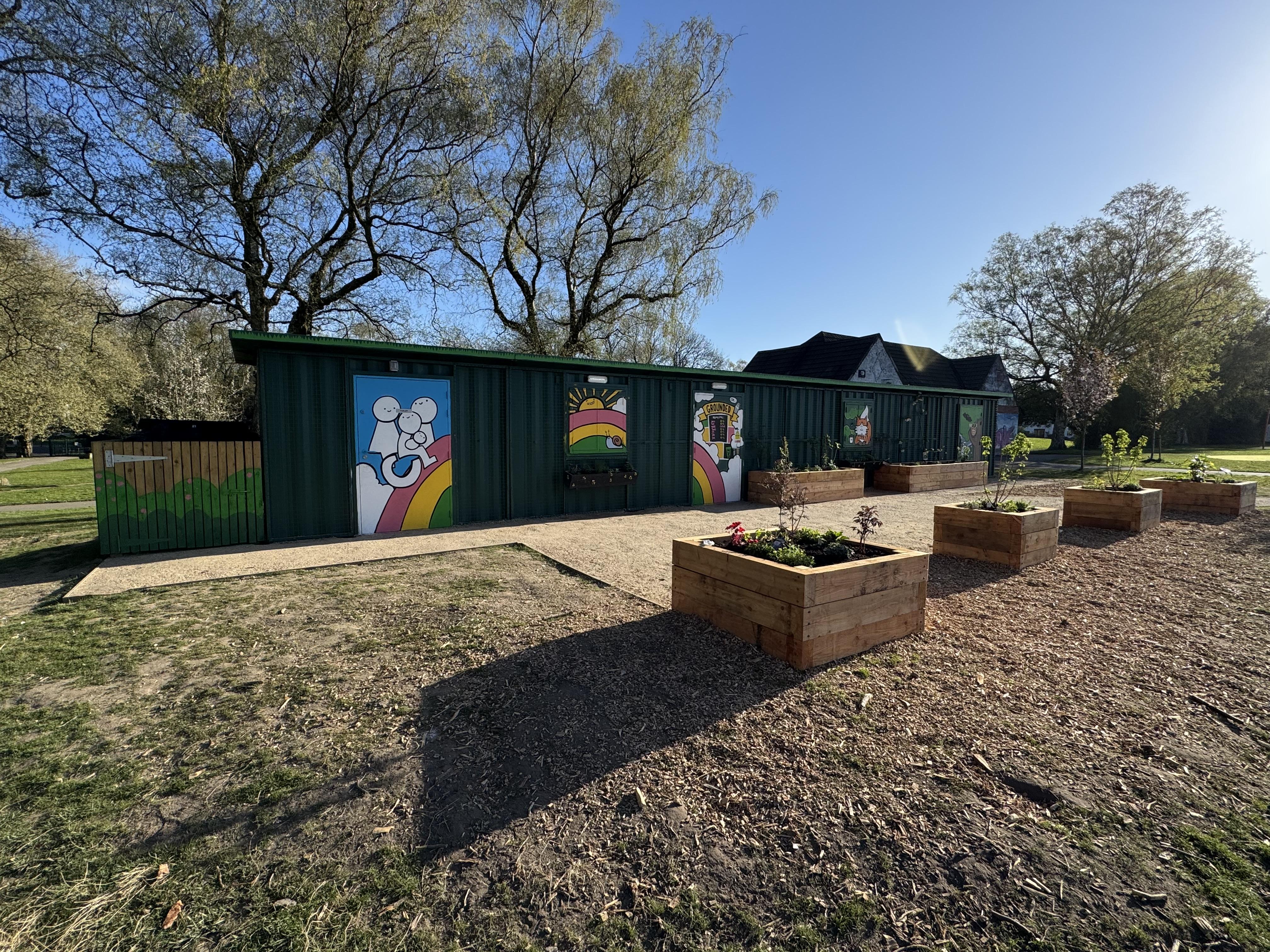picture of the new cafe at Cringle park constructed using shipping containers