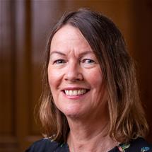 Portrait photo of Cllr Joanne Green