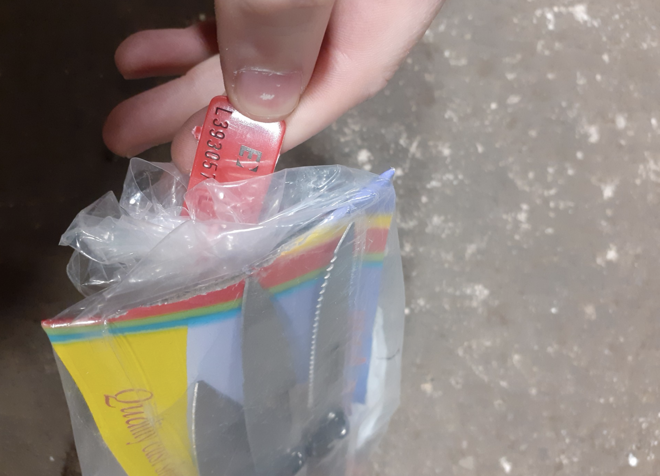 Image of a pack of three serrated knives which was sold during a test purchase to a child.